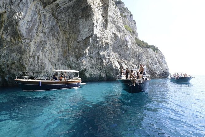 Capri Island Boat Tour From Rome by Train - Boat Tour Experience