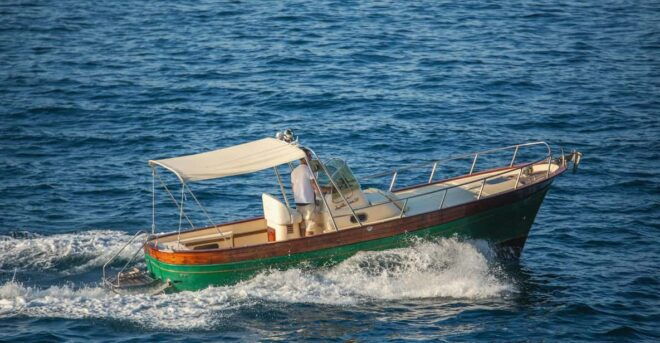Capri Island Private Tour - Gozzo 25FT Cabin Fratelli Aprea - Tour Experience