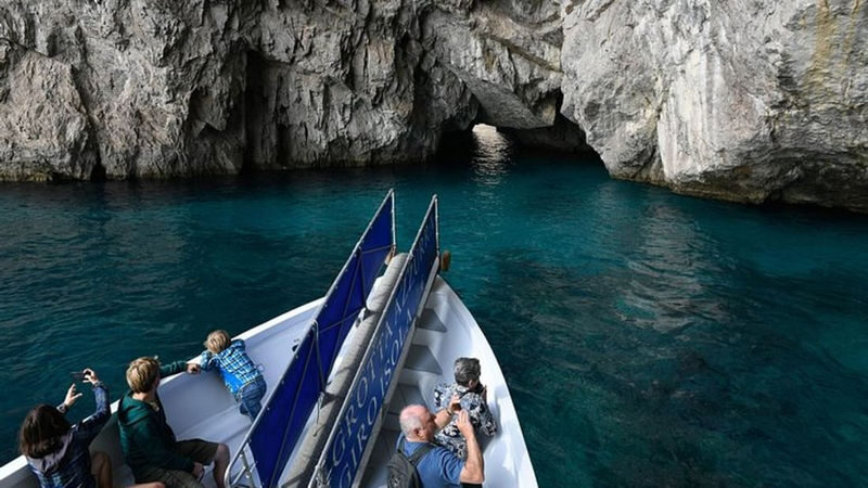 Capri mini cruise and city sightseeing tour from Naples - White and Green Grottos, not the Blue Grotto