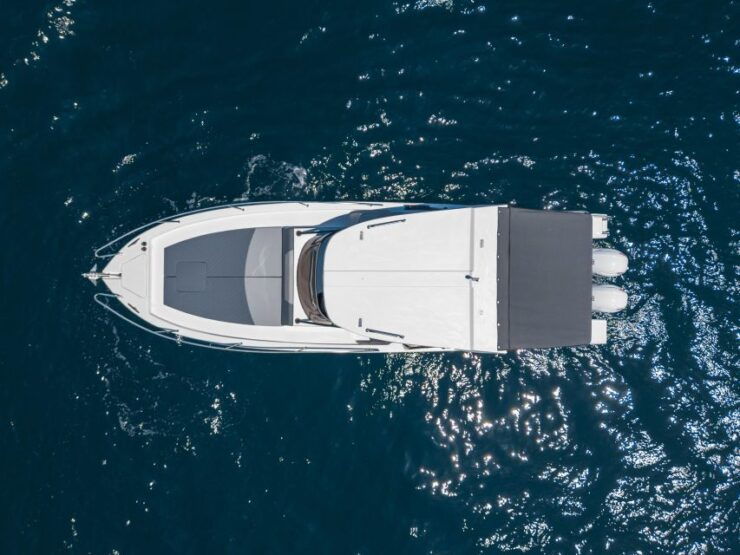 CAPRI-POSITANO FULL DAY PRIVATE BOAT TOUR ON SAVER HARD TOP - Tour Details