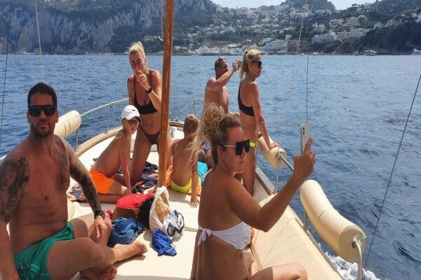 Capri Private Boat Tour - Inclusions and Amenities