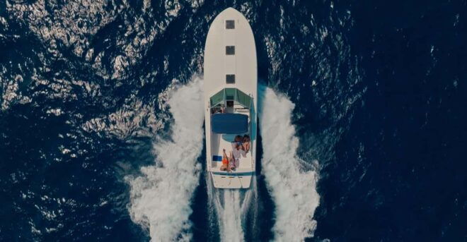 Capri Private Boat Tour: Free Bar, Snack and Extra Included - Logistics and Meeting Point