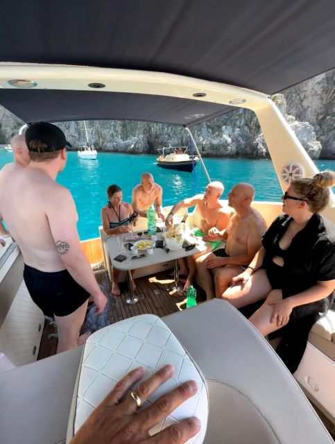 Capri Private Boat Tour With Aperitif - Languages and Group Size