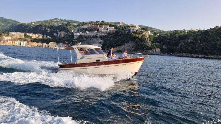Capri: Private Boat Trip With Snorkeling and Island Stop - Itinerary Highlights