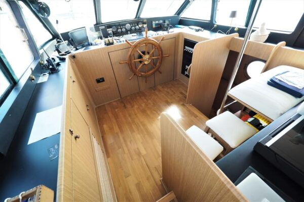 Capri: Private Tour on the Yacht With Tasting & Blue Grotto - Booking and Cancellation Policy