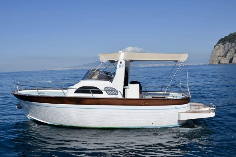 Capri Shared Boat Tour from Sorrento - An in-depth look at the Capri Shared Boat Tour from Sorrento