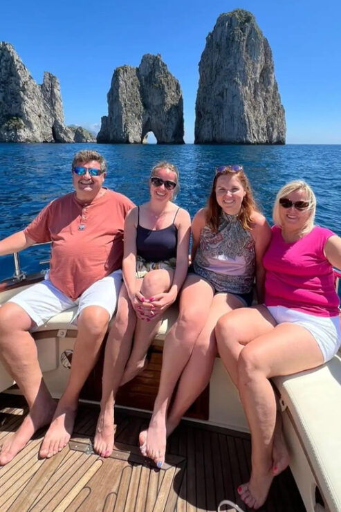 Capri: Small Group Boat Tour With Limoncello and Snacks - Experience Highlights