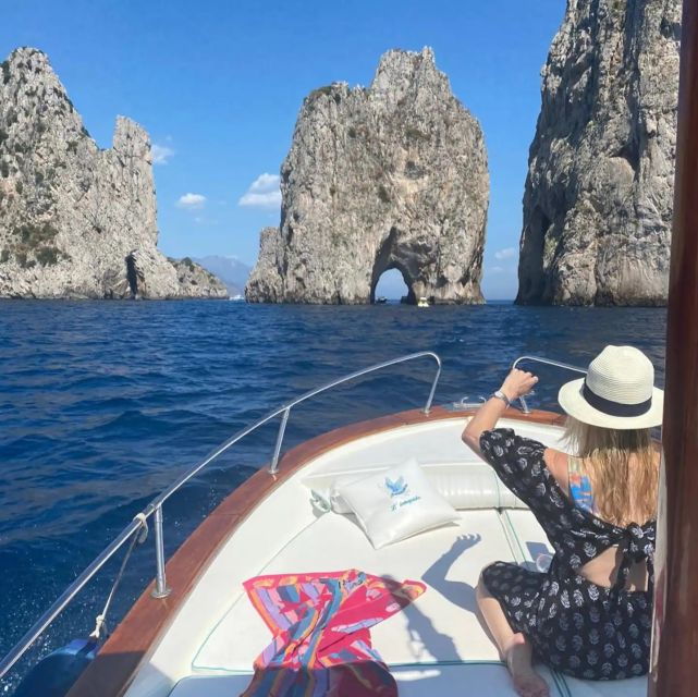 Capri: Small-Group Guided Boat Tour With Limoncello Tasting - Tour Details