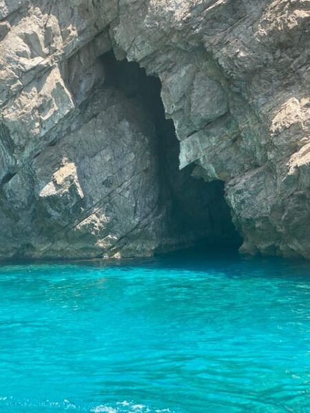 Capri Tour Experience - Food and Amenities