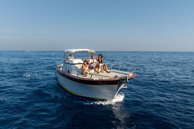 Capri Tour From Sorrento 28ft Classic Boat - Capri Tour Highlights
