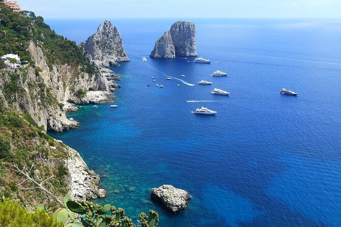 Capri: Tour of the Island by Boat From Capri. - Itinerary Details