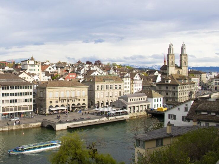 Capture the Most Instaworthy Spots of Zurich With a Local - Booking Information