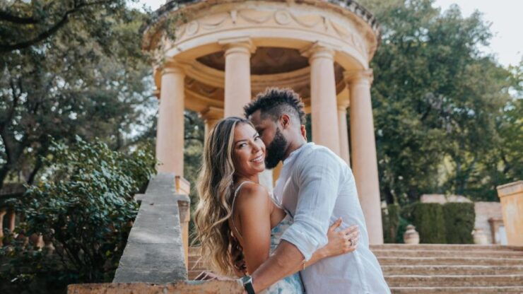 Capture Your Love Story in Horta Labyrinth Barcelona - Experience Highlights