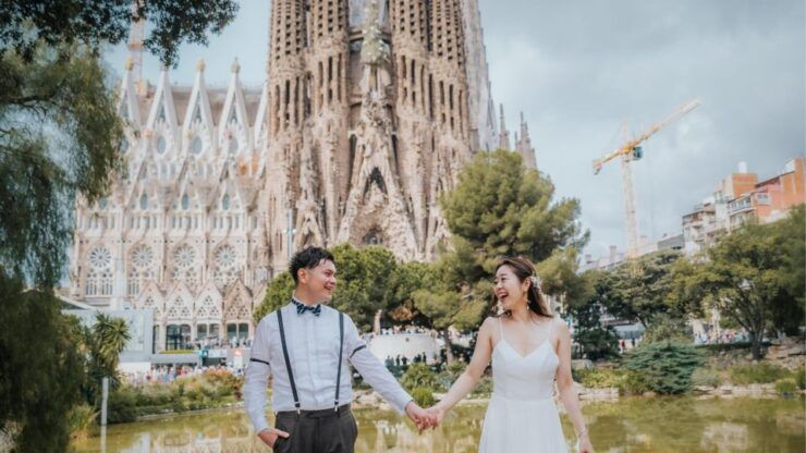 Capture Your Love Story in Sagrada Familia Barcelona - Itinerary