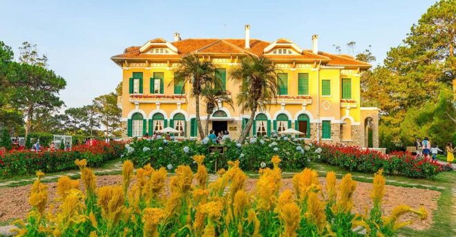 Car Hire & Driver: Da Lat City Tour - Driver Communication