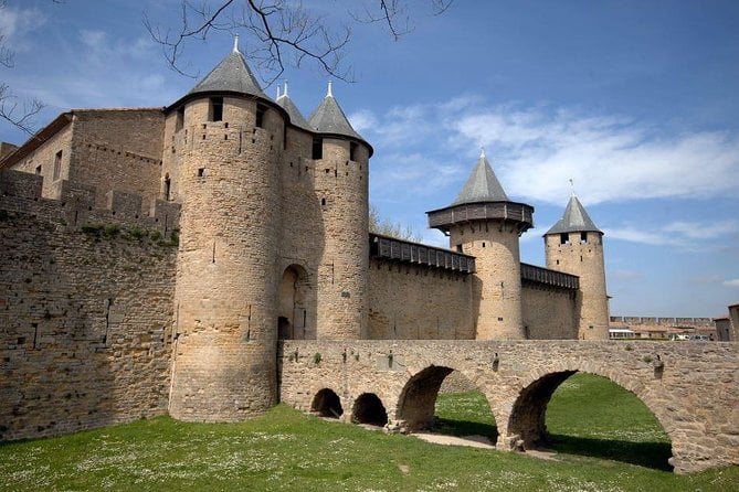 Carcassonne Castle & Ramparts Entance Ticket - Free Entrance for Under 18s