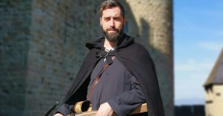 Carcassonne Confronting the Crusades - Interactive Exploration of Carcassonne