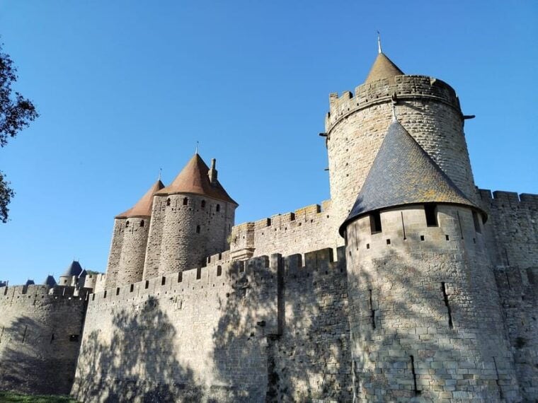 Carcassonne: Private Guided Tour of the Medieval Fortress - Booking and Cancellation Policy