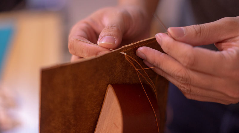 Cardholder, Wallet and Accessories Leather Workshop in Singapore - Choosing between a pouch, cardholder and larger project
