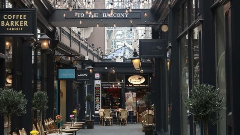 Cardiff: City Walking Tour & Exploration Game - The Experience of the Puzzles and Challenges