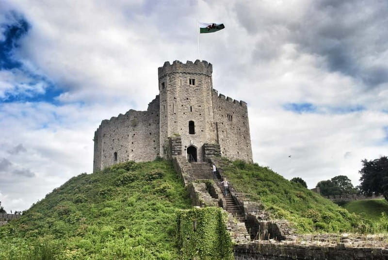 Cardiff Day Tour from London with Local Guide (Visit Wales) - Good To Know