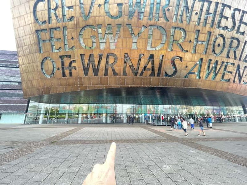Cardiff: Doctor Who Cardiff Bay Walking Tour - FAQ