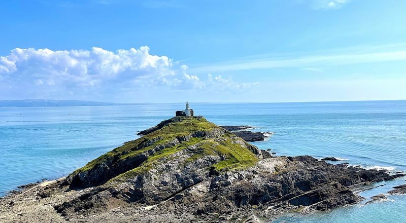 Cardiff: Gower Peninsulas Cliffs Scenic Day Tour - Gower in a day: the key points