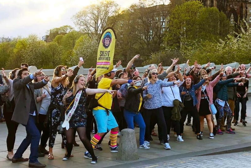Cardiff: Silent Disco Adventure Tour - Cardiff: Silent Disco Adventure Tour