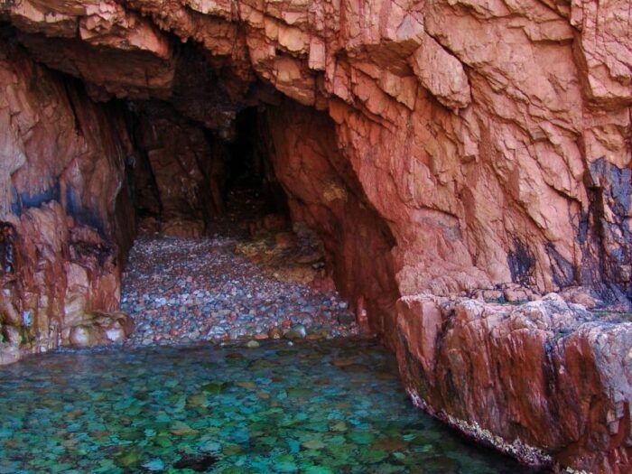 Cargèse: Calanques of Piana Capo Rosso Semi-Rigid Boat Tour - Swimming in Crystal-Clear Waters