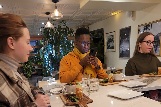 Caribbean Food Tour in Montréal - Palme Restaurant