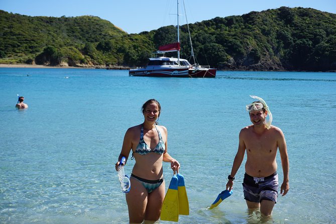 Carino Wildlife Cruises - Island and Wildlife Day Cruise - Assistance and Product Code