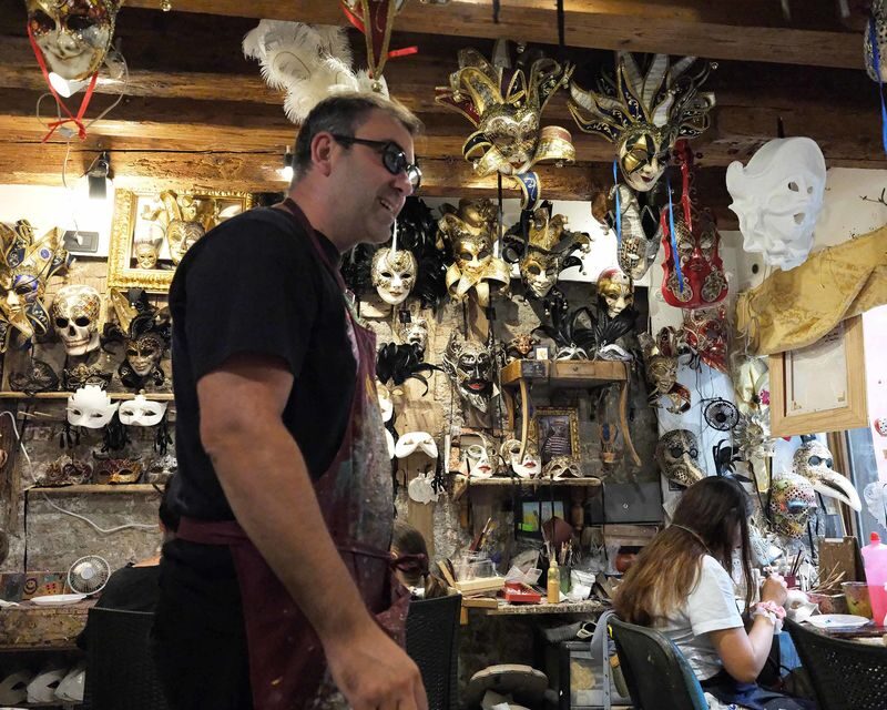 Carnival Mask-Making Workshop in Venice - Who will enjoy this workshop most