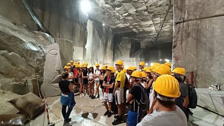 Carrara Marble Tour by Shuttle From Lucca, Pisa or La Spezia - Activity Description
