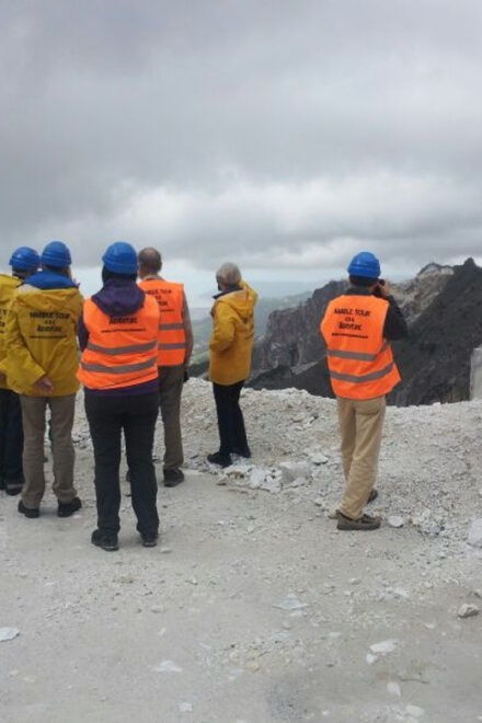 Carrara Michelangelo Marble: Private Full-Day Tour - Guided Tour of Carrara