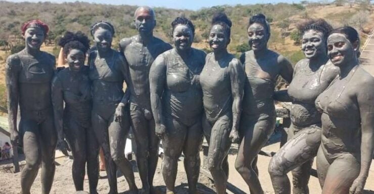 Cartagena: 4 Hour Private Tour to Totumo Mud Volcano - Good To Know