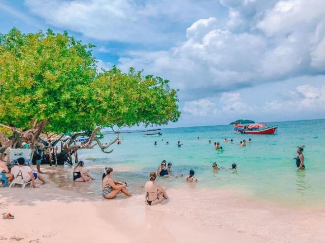 Cartagena: 5 ISLANDS by Speedboat With SNORKELING & LUNCH - Customer Feedback and Ratings