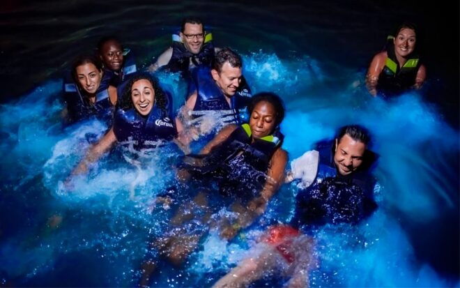 Cartagena: Barú Sunset Beach With Bioluminescent Plankton - Background