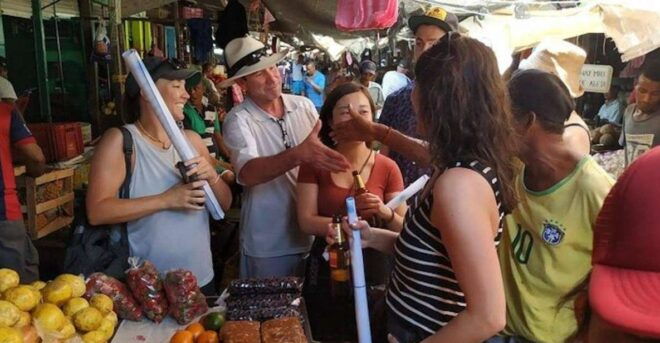 Cartagena: Bazuro Local Food Market Walking Tour - Market Exploration and Native Fruits