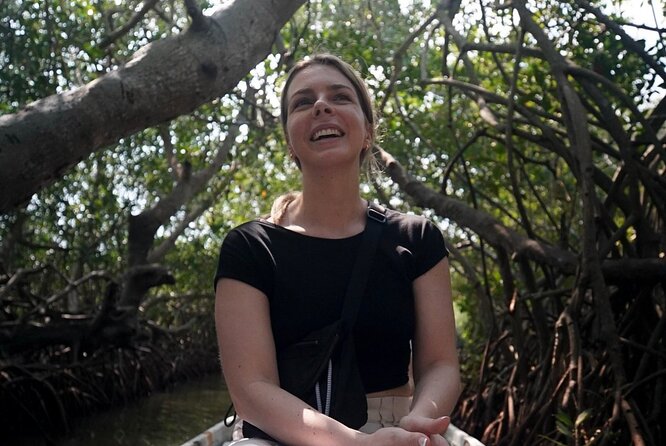 Cartagena : Boquilla and Mangroves Canue Ride (Also for Cruisers) - Tour Highlights
