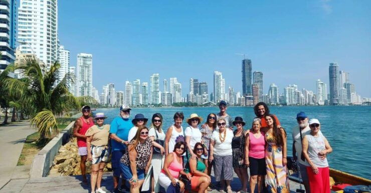 Cartagena: City Tour From Sea to Land City Tour Navigation - Activity Details