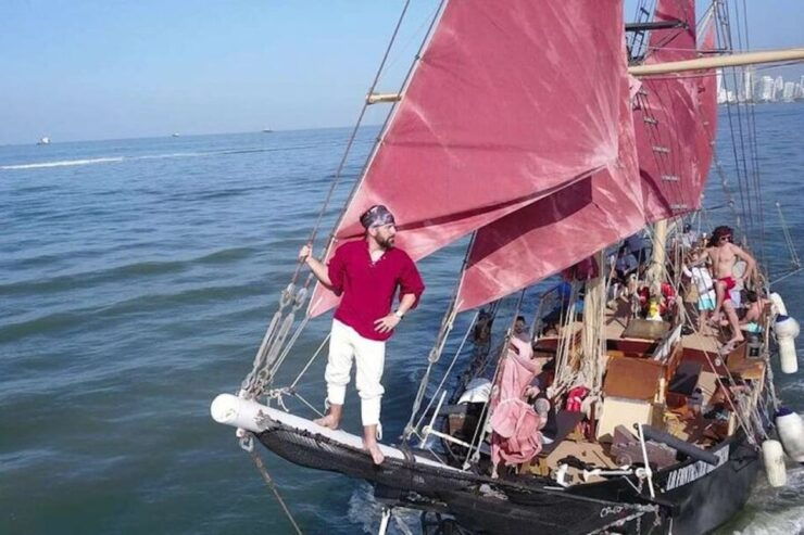 Cartagena, Colombia: Playa Blanca Pirate Adventure - Experience Highlights