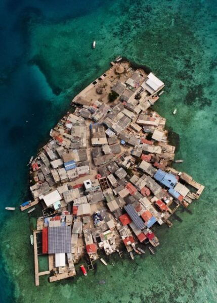 Cartagena: Day Trip To San Bernardo Island Up To 8 People - Live Tour Guides