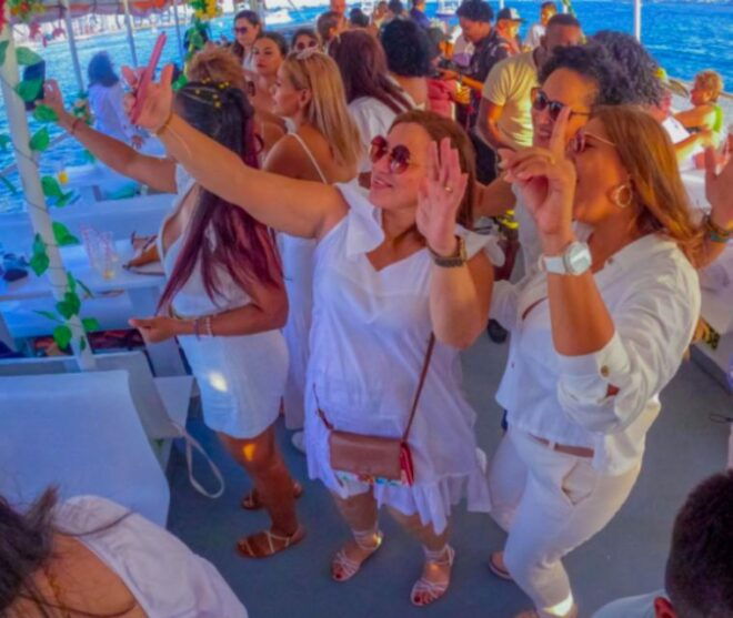 Cartagena De Indias: Sunset Cruise Open Bar With Dance Show - Location Details