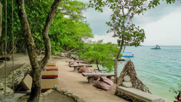 Cartagena: EXCLUSIVE Private Rosario Island With Buffet - Optional Archipelago Tour