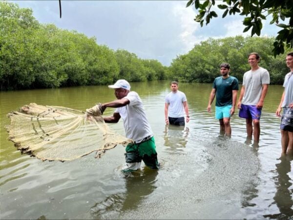 Cartagena Fishing, Crabbing, Birdwatching Experience Lunch - The Sum Up
