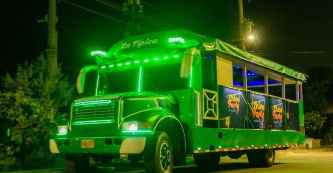 Cartagena: Funnytour at Chiva Party Bus Tour at Night! - Tour Highlights