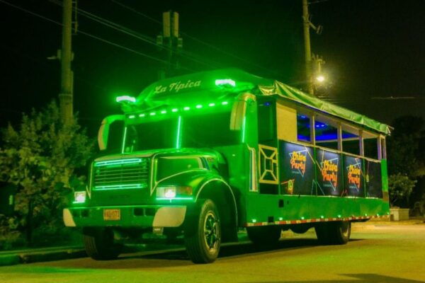 Cartagena: Funnytour at Chiva Party Bus Tour at Night! - Customer Reviews