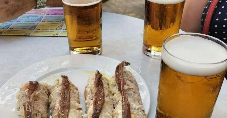 Cartagena: Guided Walking Tour With Tapas and Drinks - Culinary Experience