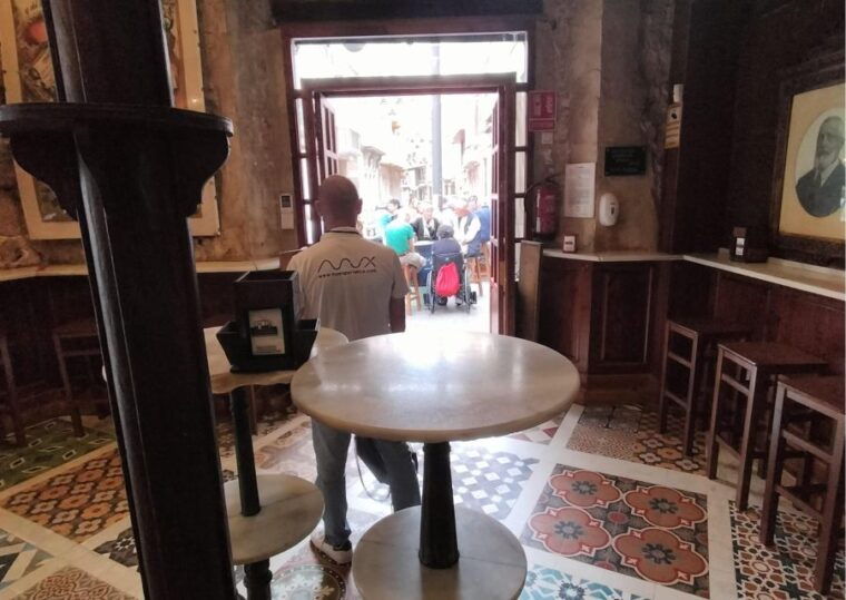 Cartagena: Guided Walking Tour With Tapas and Drinks - Customer Feedback