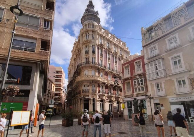 Cartagena: Guided Walking Tour With Tapas and Drinks - Directions